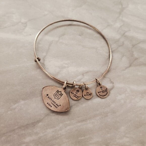 🏈 Alex and Ani New England Patriots Football NFL Expandable Bracelet 2014 🏈 - Picture 2 of 3